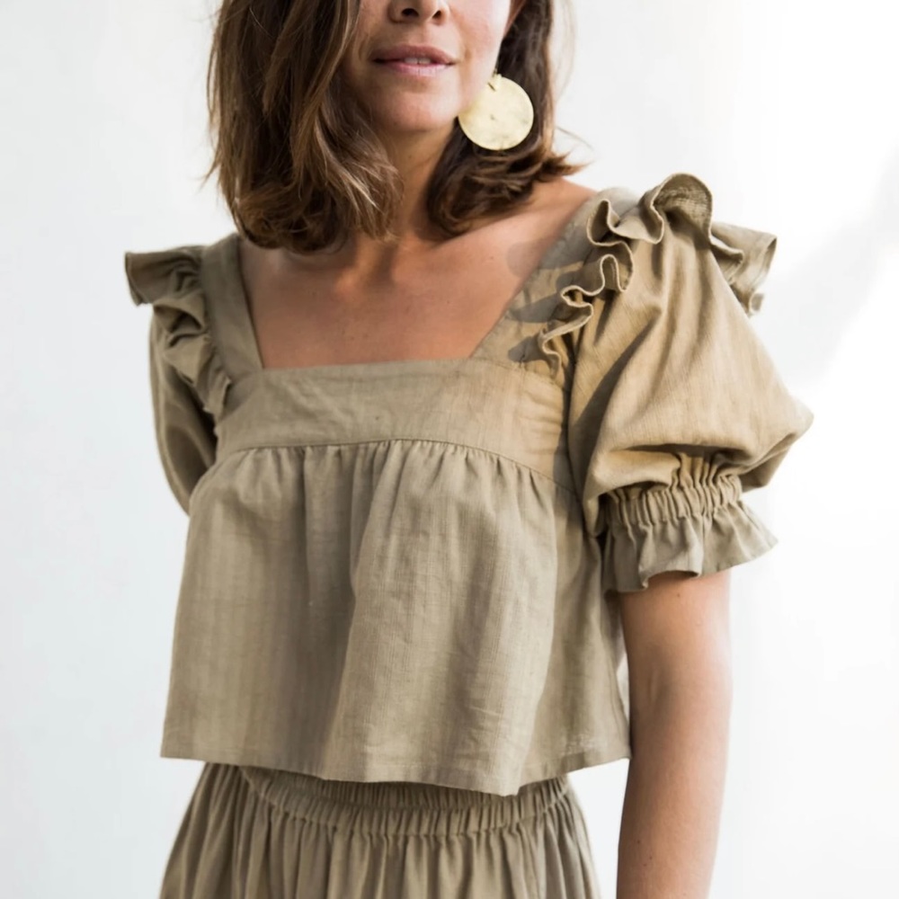 Kara Thoms Arden top